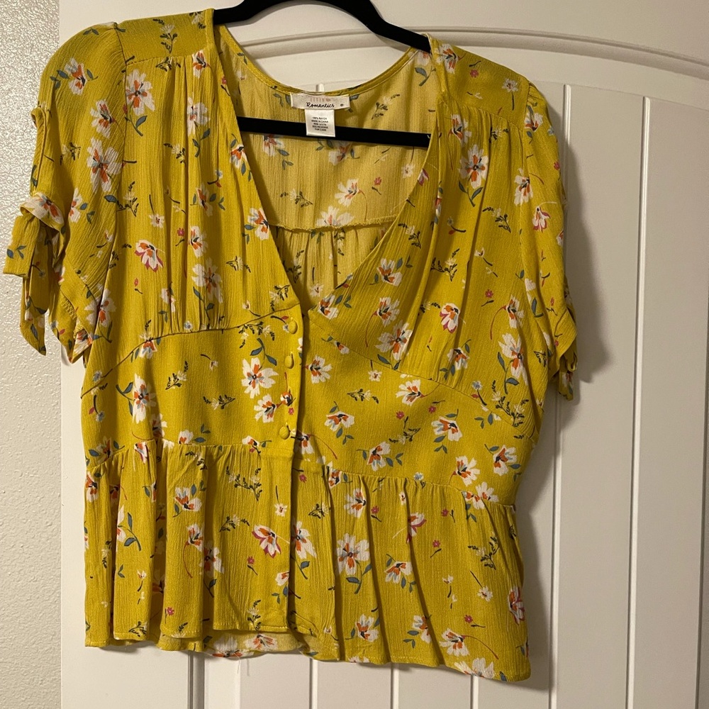 Floral top